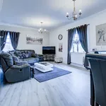 Rent 4 bedroom flat of 55 m² in Waltham Abbey