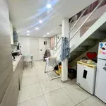 Affitto 3 camera appartamento di 55 m² in Naples