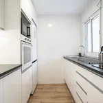 Rent 5 bedroom apartment of 90 m² in Madrid