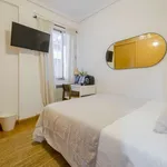 Rent a room of 120 m² in madrid