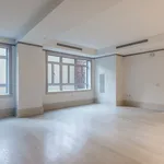 Rent 2 bedroom apartment of 110 m² in New York