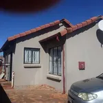 Rent 3 bedroom house in Soweto