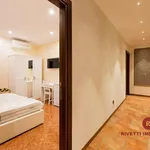 Rent 5 bedroom house of 20 m² in Rome