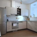 Pronajměte si 3 ložnic/e byt o rozloze 86 m² v Prague