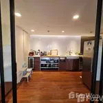 Rent 3 bedroom house of 275 m² in Bangkok