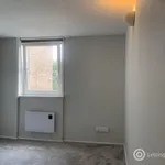 Rent 1 bedroom apartment in Edinburgh