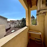 Affitto 3 camera appartamento di 61 m² in Firenze