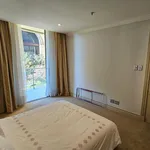 Rent 1 bedroom apartment in Sandton