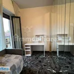 Rent 4 bedroom apartment of 80 m² in Milan