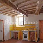 3-room flat via Rosini, Centro, Cetona