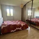 Appartement de 90 m² avec 3 chambre(s) en location à Zoufftgen