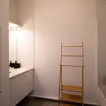  appartement avec 4 chambre(s) en location à Paris