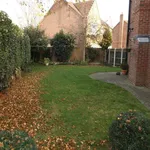 Rent 3 bedroom flat in Doncaster