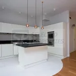 Rent 5 bedroom apartment of 167 m² in WARSZAWA