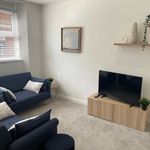 Rent 2 bedroom flat in Hull