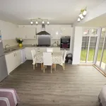 Rent 4 bedroom house in East Midlands