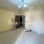 Rent 5 bedroom house of 192 m² in Catanzaro