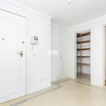 Rent 2 bedroom apartment of 81 m² in Lisbon