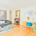 Appartement de 400 m² avec 1 chambre(s) en location à Paris