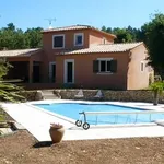 Rent 4 bedroom house of 95 m² in Blaye