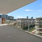 Rent 2 bedroom apartment in Wentworth Point