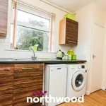 Rent 2 bedroom flat in Yorkshire And The Humber