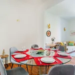 Rent 3 bedroom apartment in lisbon