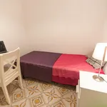 Rent 3 bedroom apartment in Barcelona