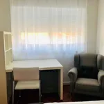 Rent a room in porto