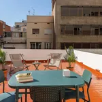 Rent 3 bedroom apartment in Barcelona