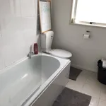 Rent 2 bedroom apartment in Kaipātiki