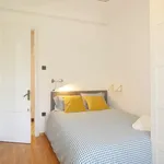 Rent a room of 120 m² in barcelona