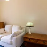 Rent 2 bedroom apartment of 100 m² in lisbon