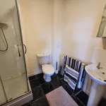 Rent 2 bedroom apartment in Paisley