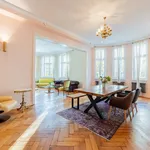 Rent 5 bedroom apartment of 207 m² in Berlin