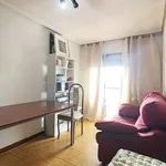 Rent a room of 75 m² in madrid