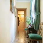 Rent 4 bedroom apartment in Madrid