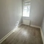 Rent 3 bedroom flat in North East England