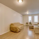 5 bedroom apartment of 1313 sq. ft in Sherbrooke