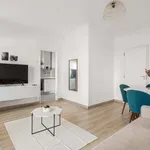 Rent 3 bedroom apartment of 75 m² in Lisboa