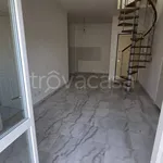 Rent 2 bedroom apartment of 70 m² in Pomezia