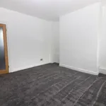 Rent 3 bedroom flat in North East England