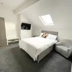 Rent 1 bedroom house in Leeds