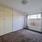 Rent 4 bedroom house in Bentleigh East