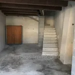 Rent 4 bedroom apartment of 90 m² in Eyragues