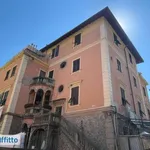 Rent 4 bedroom apartment of 100 m² in Genoa