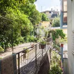 Rent a room of 100 m² in rome