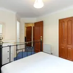 Rent 2 bedroom apartment in Edinburgh  North