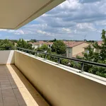 Rent 4 bedroom apartment of 83 m² in Toulouse