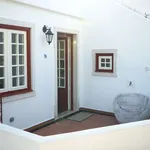 Rent 2 bedroom apartment of 85 m² in lisbon